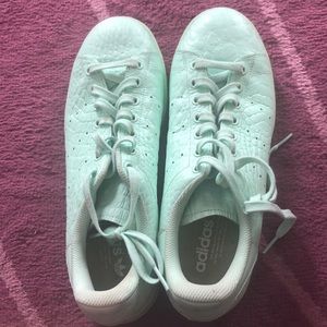 Mint colored adidas Stan Smith size 10 woman’s
